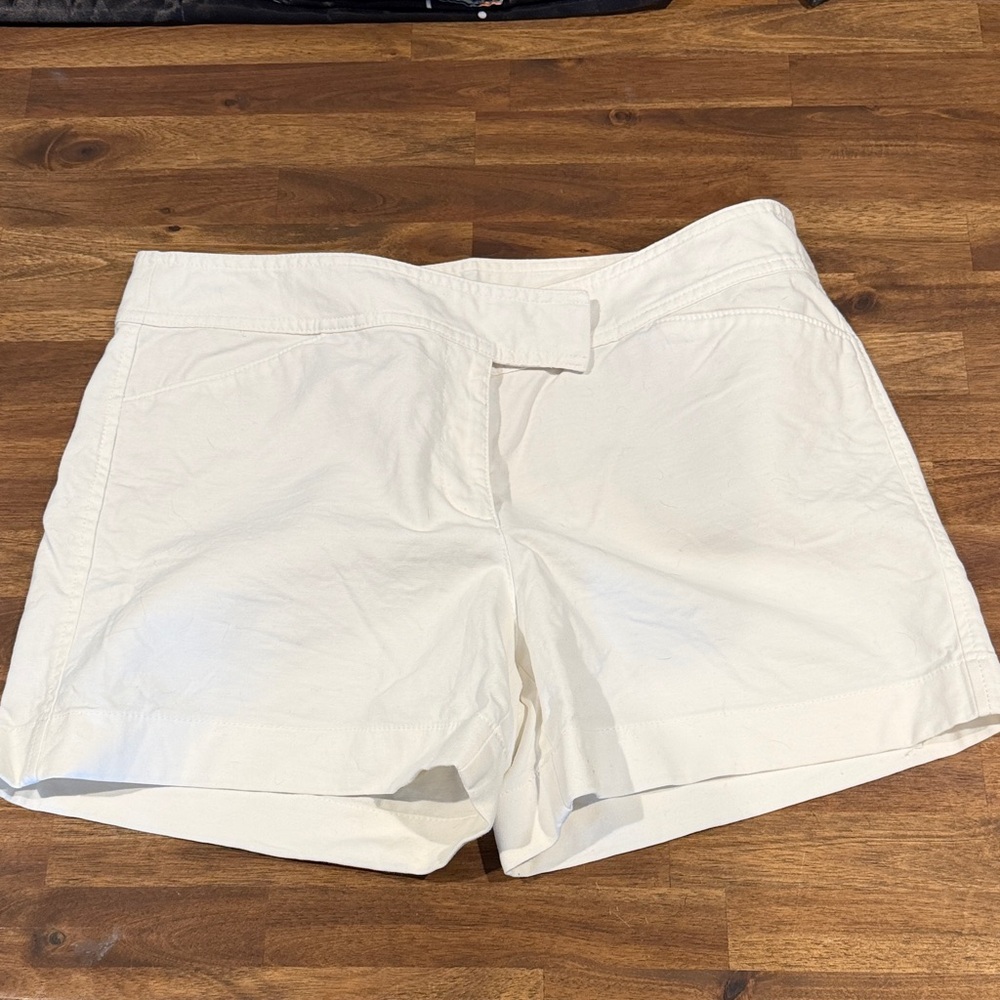 Ann Taylor Women's Cream Bermudas